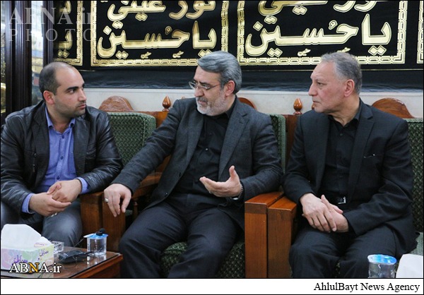 حضور وزیر کشور در حرم مطهر امام علی(ع) + عکس