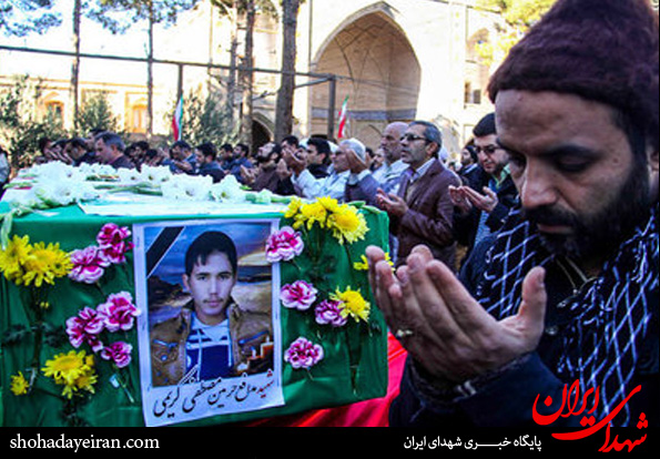 تصاویر/تشییع پیکر دوشهید مدافع حرم در سمنان