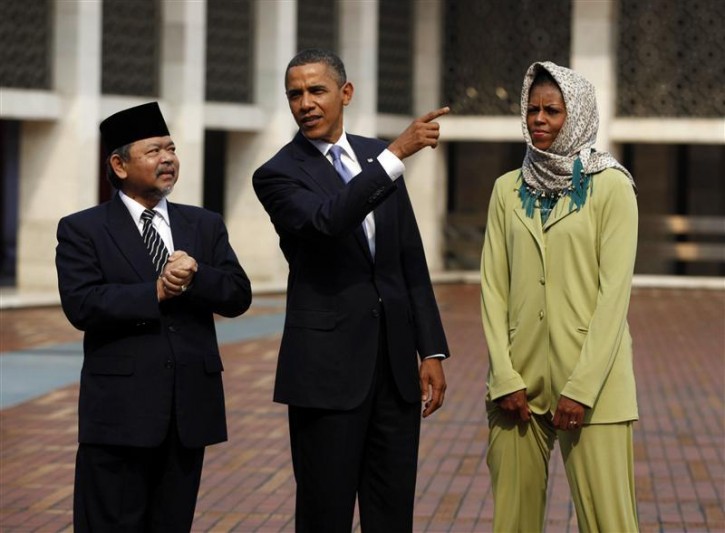 چرا همسر اوباما بی‌حجاب به عربستان رفت؟+ تصاویر