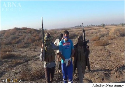 داعش تک‌تیرانداز سنی‌ ارتش عراق‌ را ذبح‌ کرد +عکس
