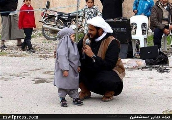 عکس/توبه‌ دختر‌ داعشی‌ به‌ خاطر تماشای‌ «باب‌ اسفنجی»