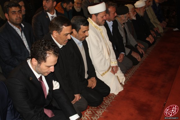 احمدی نژاد در 