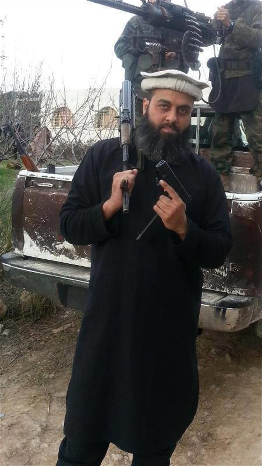 نامزد سابق انتخابات در جمع داعشی‌ها+عکس