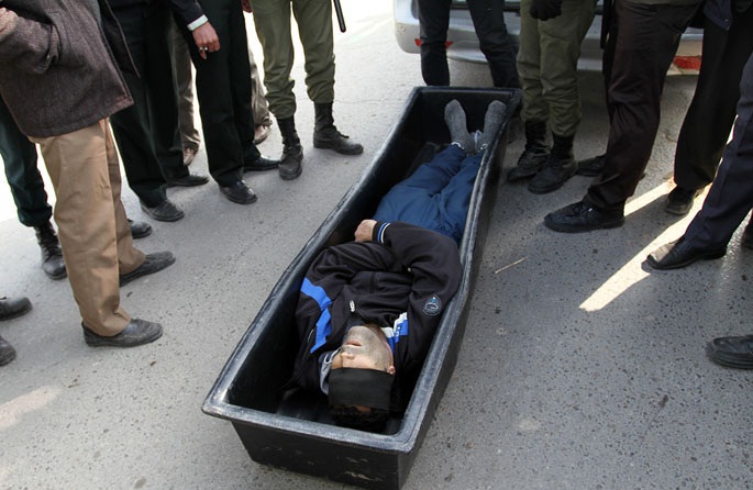 اعدام سارق مسلح در مشهد+تصاویر