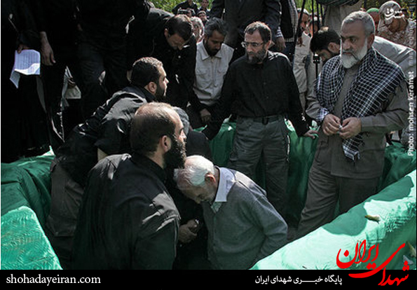 تصاویر/ تدفین شهدای گمنام در بازار تهران