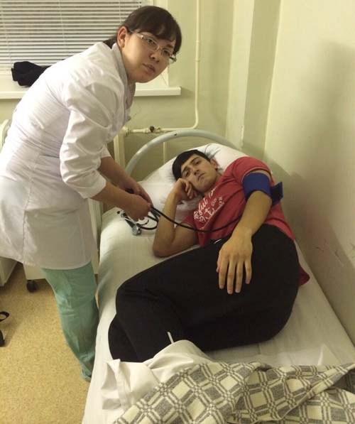 ستاره لژیونر ایران روی تخت بیمارستان+عکس