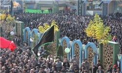 عکس/ تجمع بزرگ عزاداران اربعین در آستانه‌اشرفیه