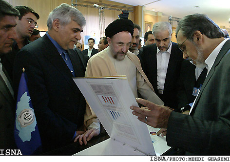محمودرضا خاوری در کنار سید محمد خاتمی+عکس