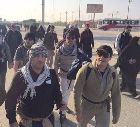 پیاده‌روی پسر رفسنجانی در مسیر نجف تا کربلا+عکس
