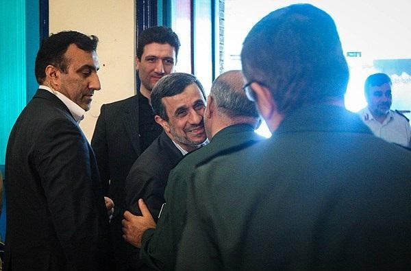 احمدی‌نژاد در مراسم شهید صیاد شیرازی +تصاویر