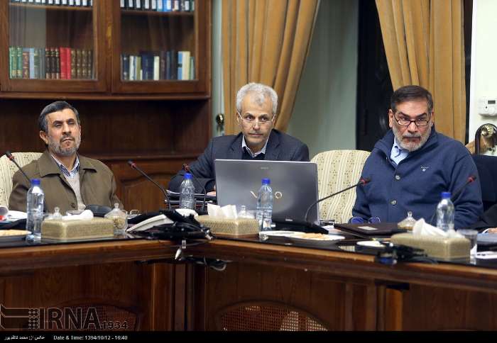 احمدی‌نژاد و روحانی در جلسه مجمع +عکس