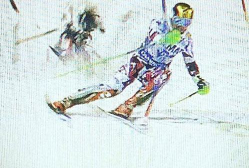 حادثه عجیب  در مسابقات اسکی + عکس