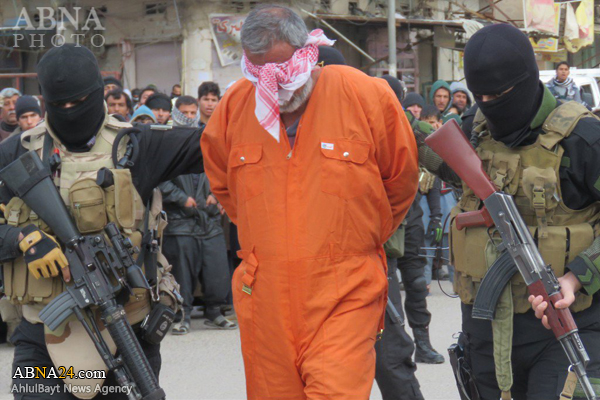 ذبح پیرمرد عراقی به دست داعش + عکس