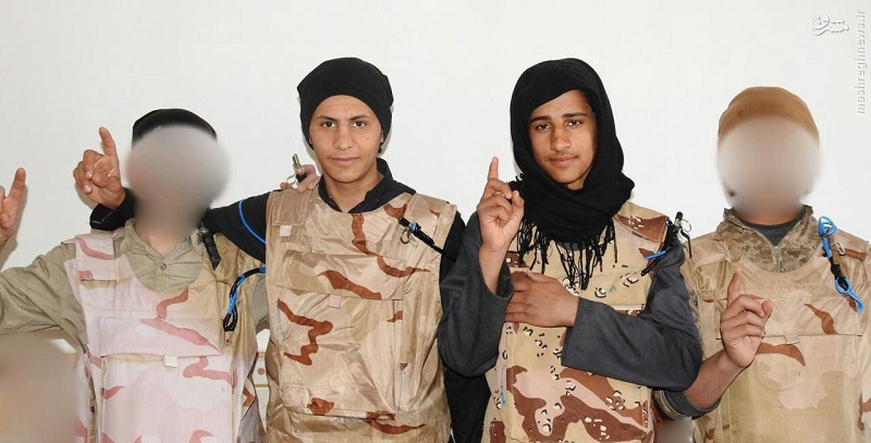 عکس یادگاری داعشی‌ها قبل از انفجار خودشان!