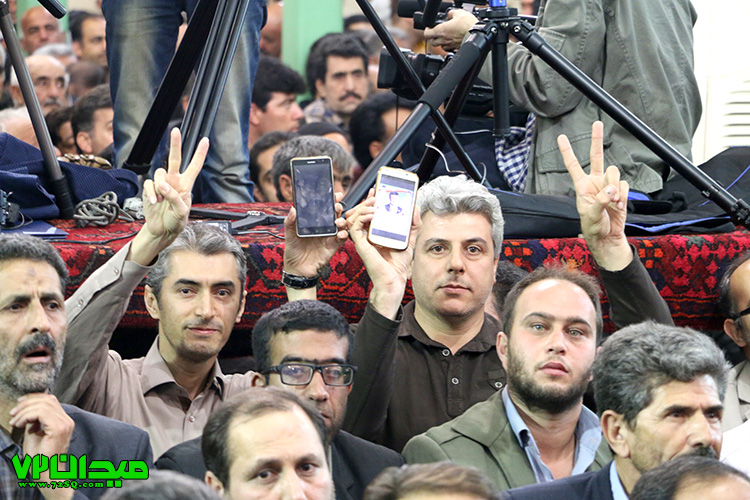 استقبال پرشور ورامینی‌ها از احمدی‌نژاد+تصاویر