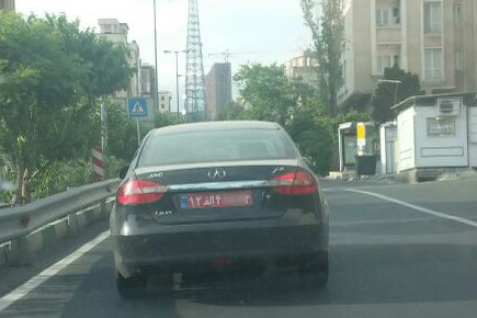 خودرو پلاک دولتی هم وارداتی است؟+عکس
