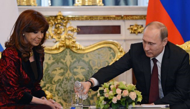 سنگ‌تمام پوتین برای خانم رئیس‌جمهور +عکس