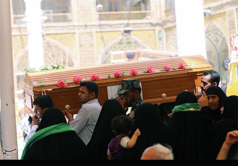 تشییع شهدای مدافع حرم در نجف و کوفه/تصاویر