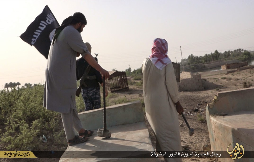 داعش قبور شیعیان در عراق را تخریب کرد+عکس