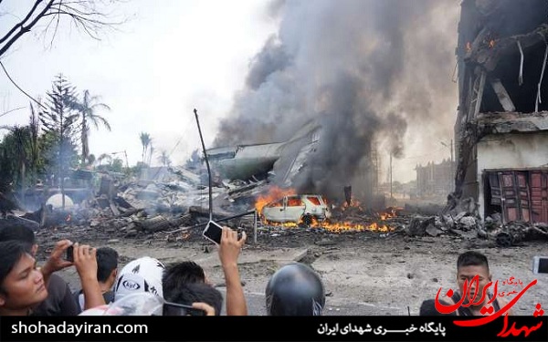 عکس/ سقوط هواپیمای نظامی اندونزی