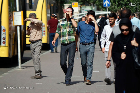 گرمای طاقت فرسای هوا در تهران+عکس