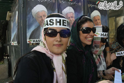 تبلیغات هاشمی و احمدی‌نژاد در سال 84+تصاویر
