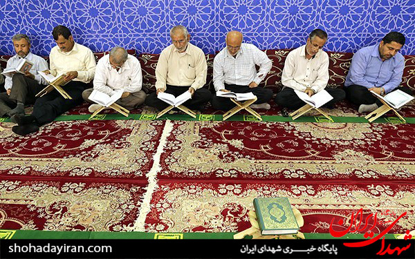 عکس/محفل انس با قرآن کریم در حسینه ثارالله شهر بوشهر