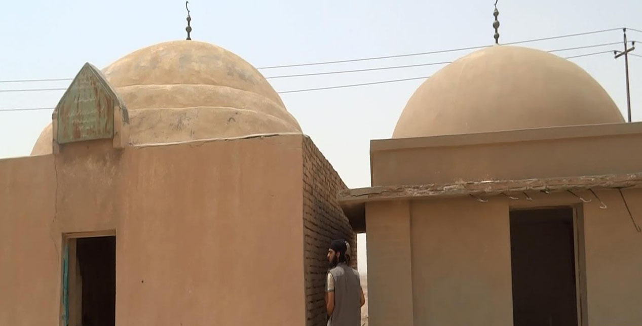 تصاویر تخریب قبور توسط داعش