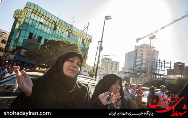 عکس/حرکت پیاده زائران به سمت حرم رضوی در روز زیارتی امام رضا (ع)