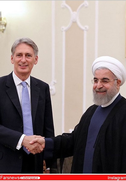 عکس یادگاری وزیر خارجه انگلیس با روحانی