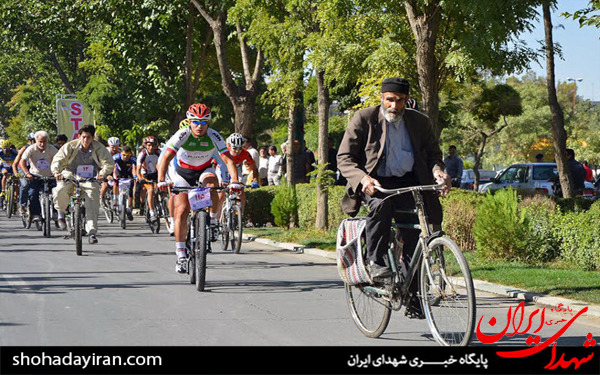 عکس/همایش بزرگ دوچرخه سواری به مناسبت هفته دفاع مقدس