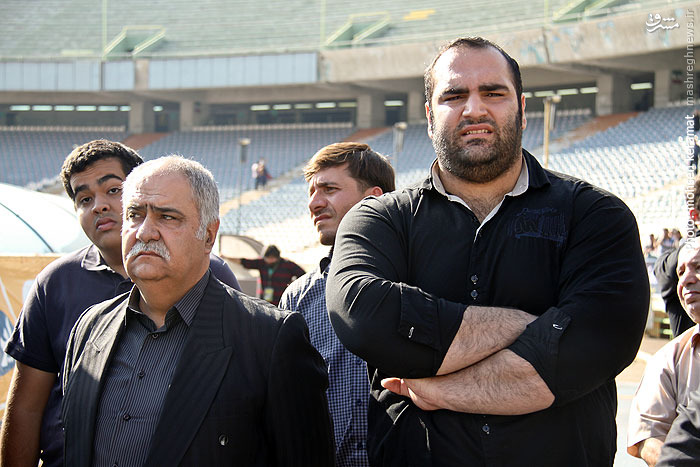 عکس/ قوی‌ترین مرد دنیا در تشییع هادی نوروزی