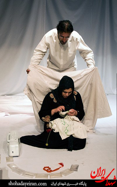عکس/نمایش «تاریخ یک مادر» با موضوع زنان مقاوم خرمشهر