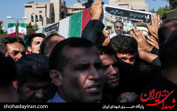عکس/تشییع پیکر خبرنگار صدا وسیما از جانباختگان فاجعه منا -مسجد بلال
