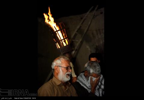 عکس/آیین مشعل گردانی در سیستان