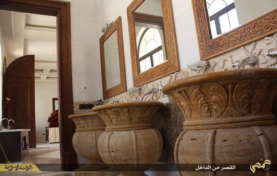 تصاویر/داعش کاخ مادر امیر قطر را تصرف کرد