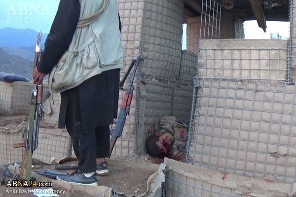 اشغال پایگاه ارتش افغانستان به دست داعش + تصاویر
