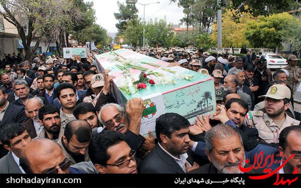 عکس/تشییع و خاکسپاری پیکر دو شهید گمنام در بیرجند