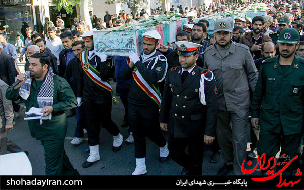 عکس/مراسم تشییع پیکر سه شهید دوران دفاع مقدس در سیرجان