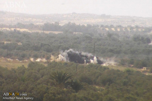 انهدام یک تانک ارتش مصر به دست داعش + عکس