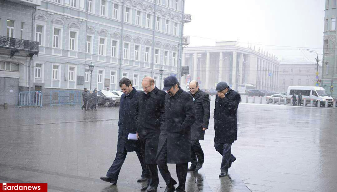 محمدباقر قالیباف در هوای برفی مسکو +عکس