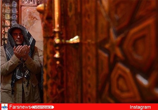 نماز خواندن شهردار تهران در نجف اشرف+عکس