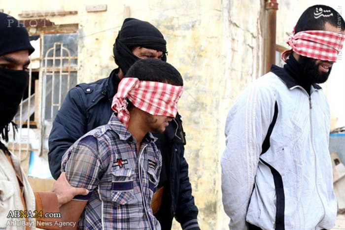 اعدام فجیع دو جوان عراقی به دست داعش+عکس