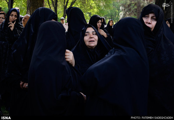 عکس/ تشییع پیکر شهید اصغر قضاوی در اصفهان