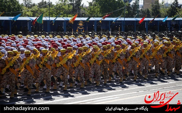 رژه دلاورمردان ارتش جمهوری اسلامی ایران/***عکس