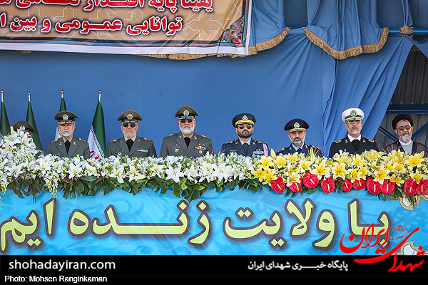 رژه دلاورمردان ارتش جمهوری اسلامی ایران/عکس