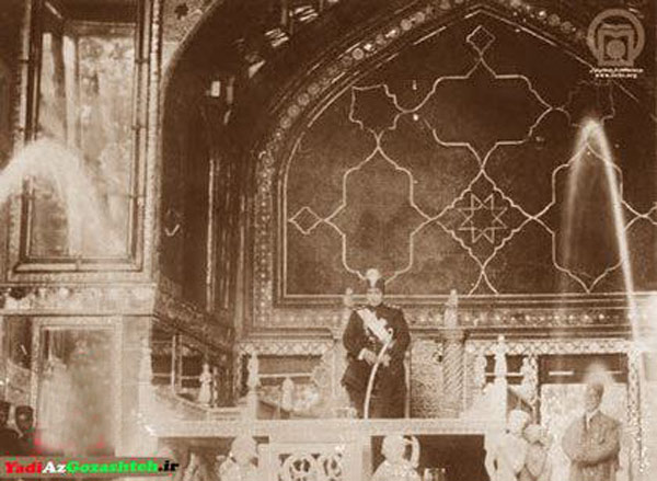 تصویر خاص از احمد‌شاه قاجار در کاخ مرمر+عکس