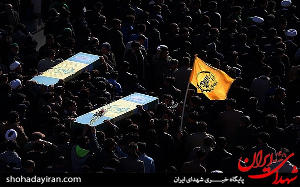 عکس/تشییع پیکر مطهر 4 شهید مدافع حرم در قم