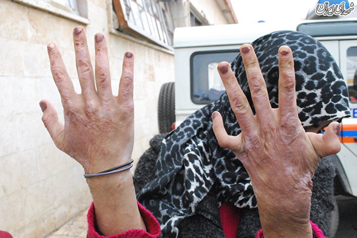 کاری که تروریست‌ها با زنان حلب می‌کردند!+عکس