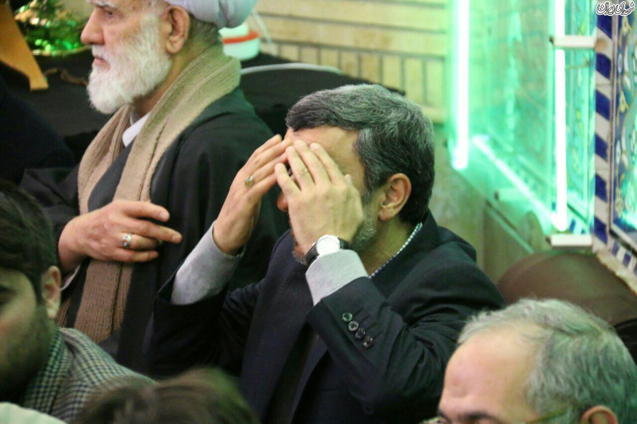 احمدی‌نژاد: مسابقه برای فراموشی آرمان ها+عکس
